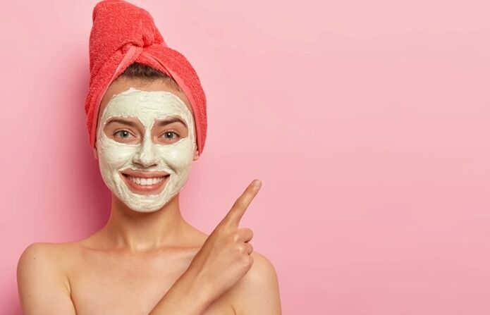 Use herbal masks for facial skin care and rejuvenation
